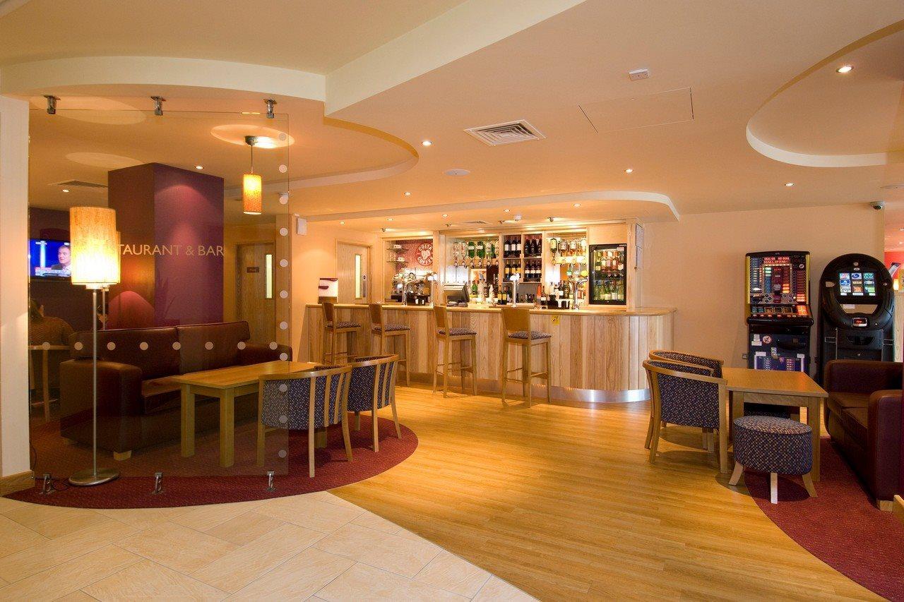 Premier Inn Leicester City Centre Exterior photo