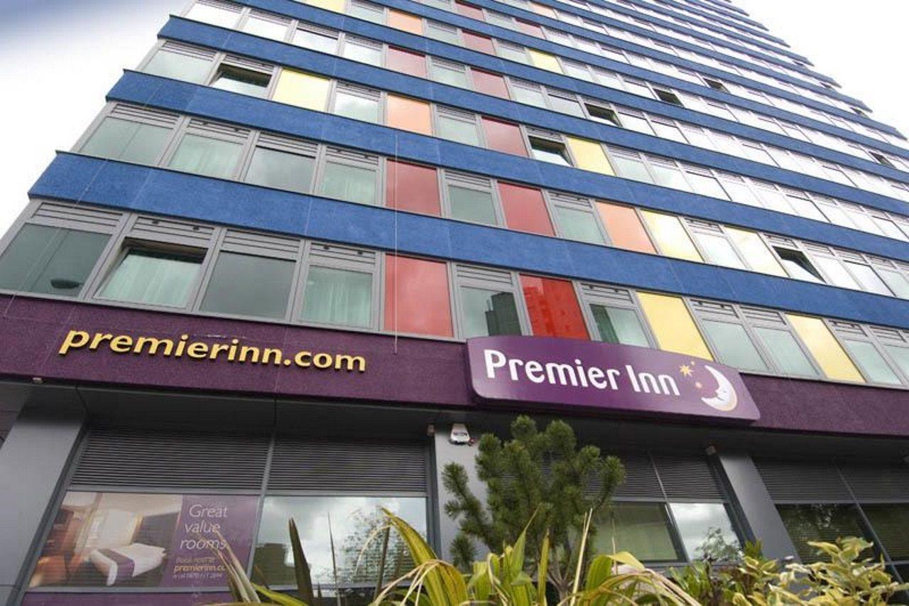 Premier Inn Leicester City Centre Exterior photo