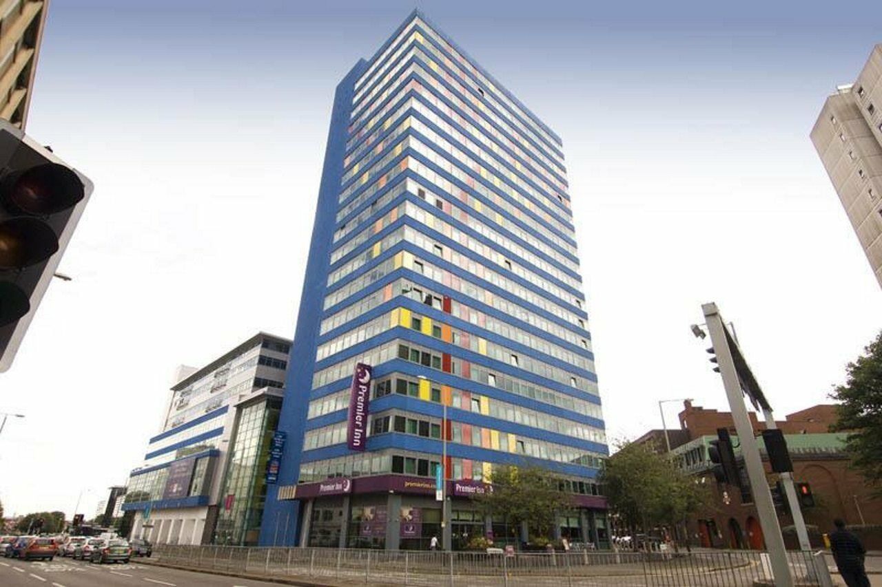 Premier Inn Leicester City Centre Exterior photo